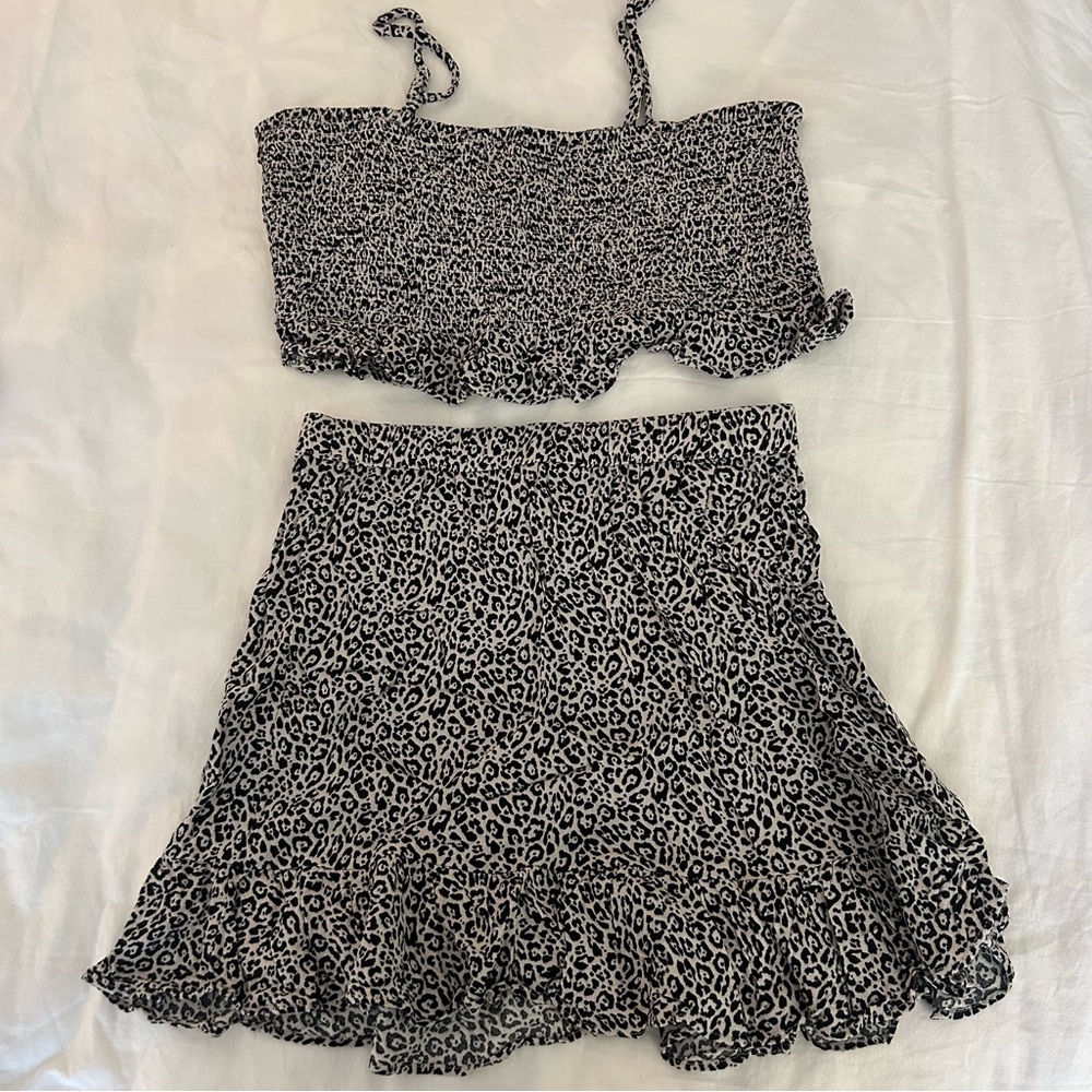American Eagle Skirt Set High Waisted Crop Top Cheetah Gray Black Medium Small